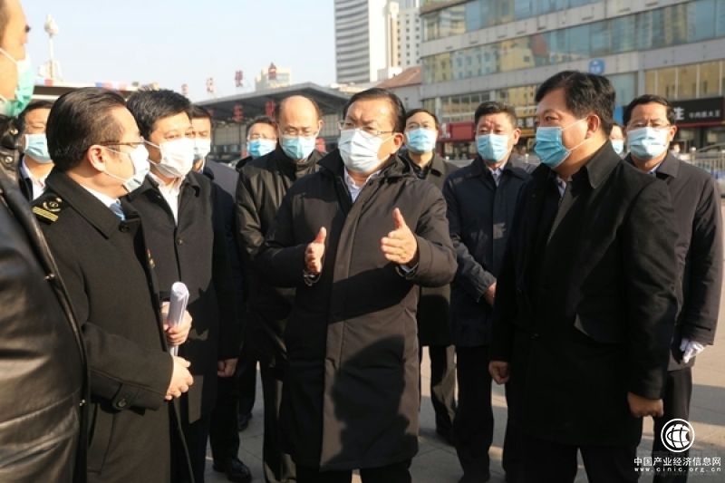 王忠林督導返程高峰疫情防控工作時指出：嚴防嚴控不留死角不漏一人 切實為廣大人民群眾筑牢安全防線