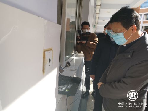 快訊！孟慶斌深入基層學校調研指導疫情防控工作