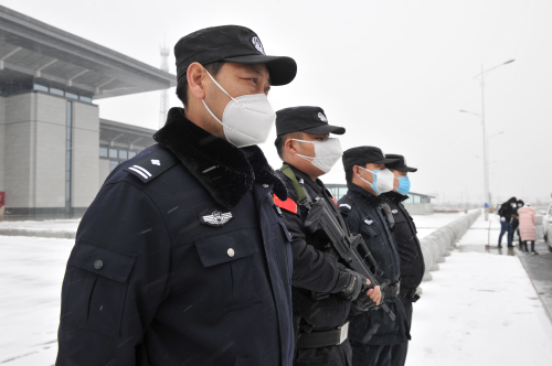 “警種聯動、警保聯控、警民聯防” 費縣公安局匯聚資源催生合力決戰疫情防控
