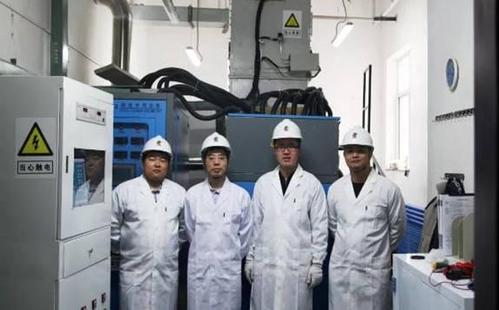 國內首臺高溫真空電磁感應UO2冷坩堝單晶爐成功搭建