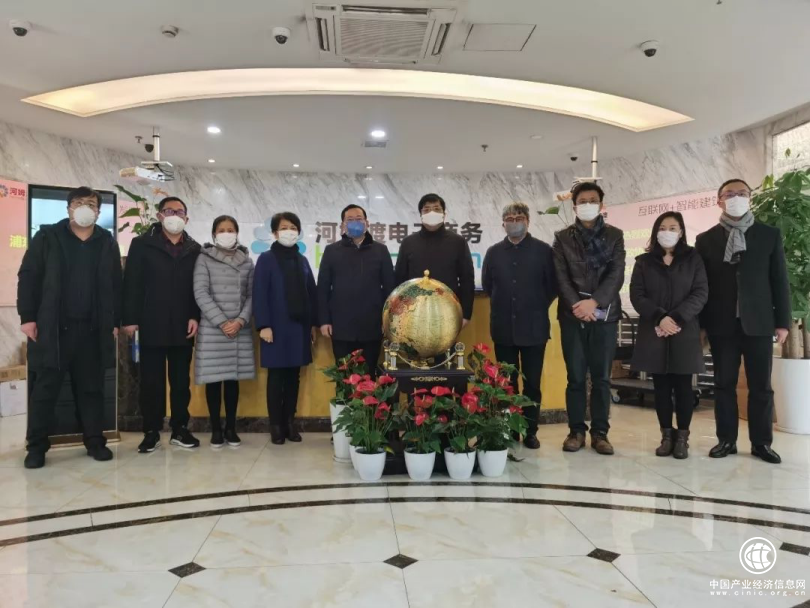 上海浦東新區政協一行走訪河姆渡產業互聯網平臺