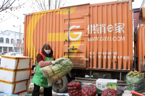 平邑供銷：飄揚在疫情防控物流線上的旗幟