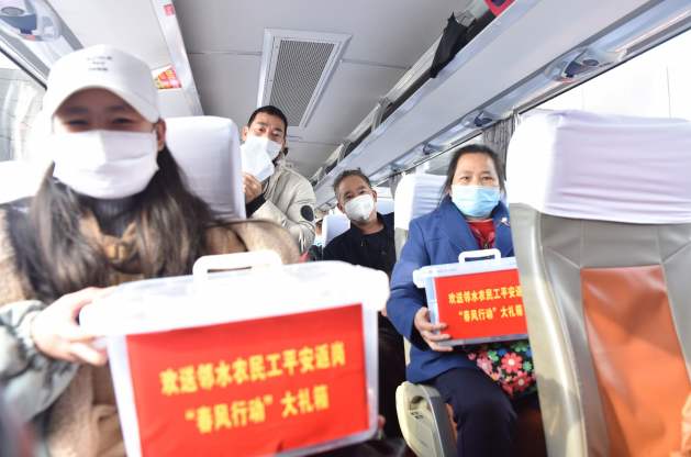 國家八部門分工負責 農民工就業獲“三支撐”