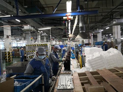 復工復產進行時，出現哪些新模式、新亮點？聽專家解讀→