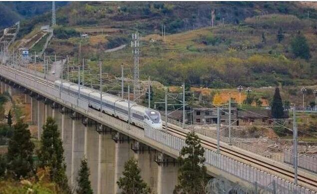 鐵路新規明確列車有權拒絕“買短乘長”旅客繼續乘車：防止嚴重超員