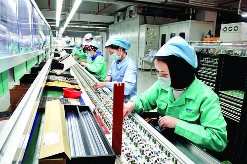聚焦穩增長調結構強能力 15項舉措助力中小微企業