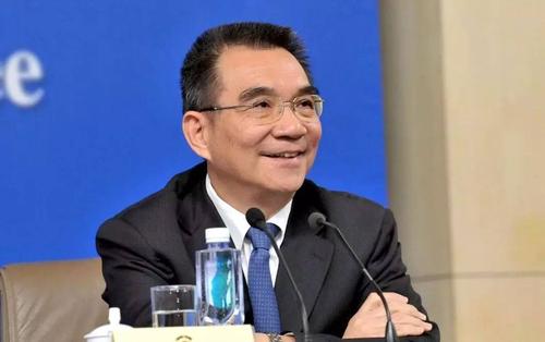 林毅夫：當前形勢下國內外宏觀經濟走勢判斷