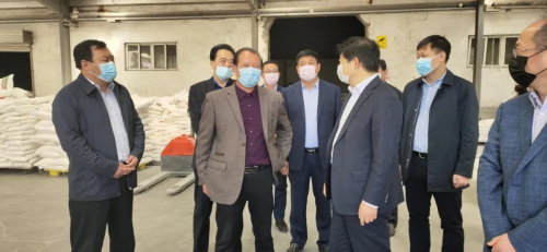 抗疫發展兩手抓  臨沂財金集團助農保春耕