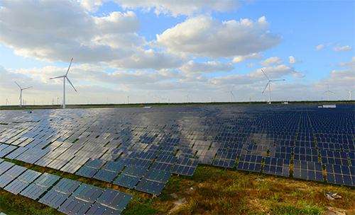 西部“風光”鋪開全產業鏈——新疆新能源產業發展調查