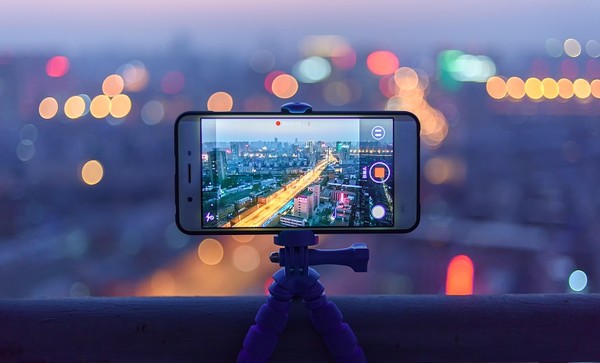 網絡直播熱背后值得關注的三大趨勢