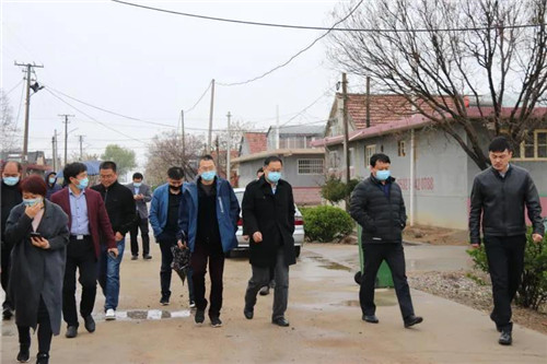 推進農村生活污水治理，改善人居環境 省生態環境廳到萊西市幫扶檢查農村生活污水治理