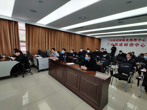 用手機就能申請，戶外店招牌匾服務試點“零跑腿”