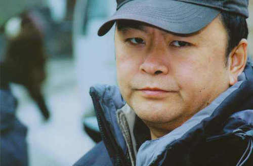 導演高希希呼吁文藝界為逆行勇士慢創作