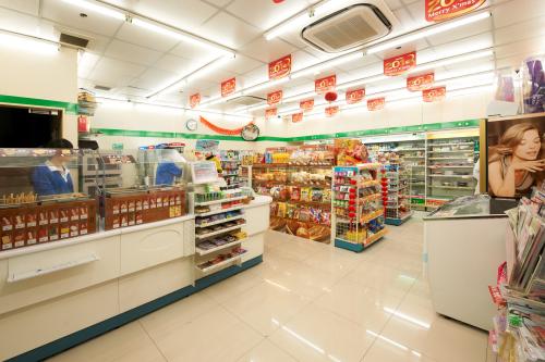 商務部：在試點基礎上全面推進便民生活圈建設