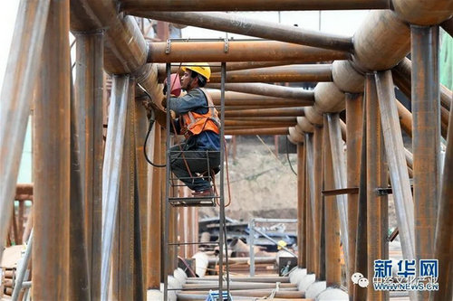 除了旅游收入近100億元！“五一”首日還有什么？