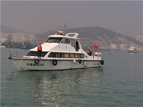 “三無”漁船最高罰款10萬元！青島西海岸新區海陸空聯動執法船24小時待命 