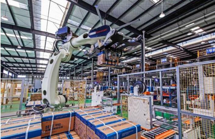 大批項目落地、頂級科技人才齊聚 河南漯河經濟發展引擎正強勁