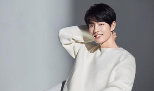 應援肖戰被停職：飯圈文化不應侵害“公共教育”