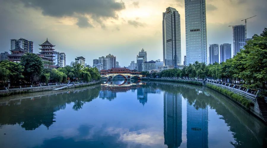 未來三年 四川省力爭新增落戶世界500強企業15家以上