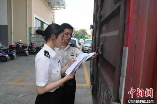 前4個月杭州機場海關監管貨機進出口貨物超2萬噸