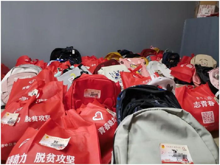 城鄉少年手拉手——共青團棗莊市中區委“心愿直通車“情暖六一