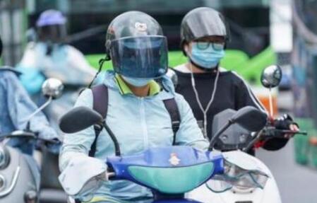 摩托車、電動自行車頭盔新國標即將實施