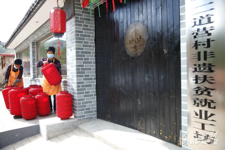 全國已設立超2000所非遺扶貧就業工坊