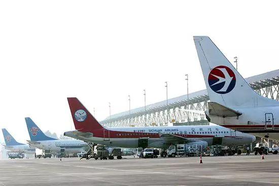 “貨運為先”推進鄭州航空樞紐高質量發展 鄭州機場客貨量保持中部“雙第一”