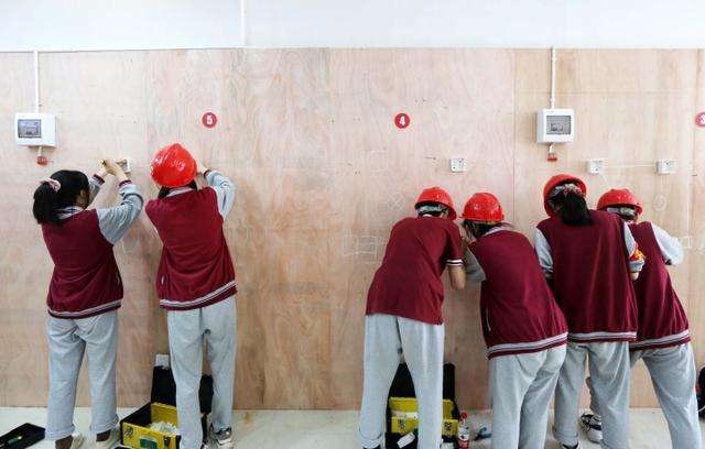 教育：勞動為必修課占6學分