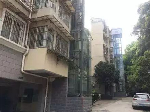 青島首筆老舊小區加裝電梯改造提取住房公積金業務落地