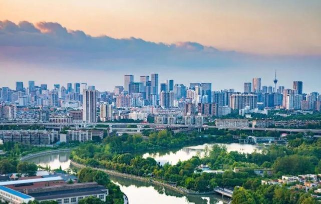 成都出臺扶持小微企業“18條”