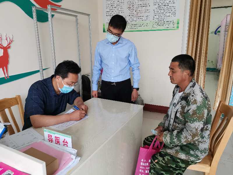 山亭區城頭鎮綜治中心就近服務暖人心