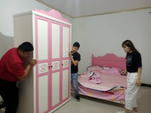 市委黨校“四進”攻堅行動協助“希望小屋”捐建工作