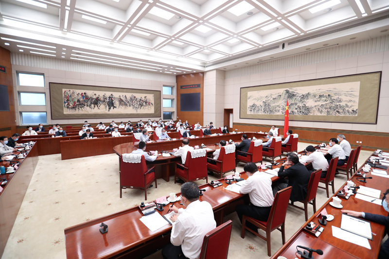 總理開座談會了！政策將傾向哪些行業？工業互聯網、“兩新一重”