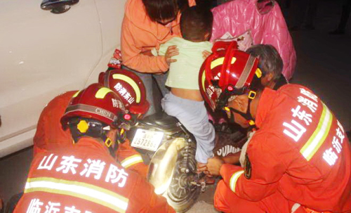 又有電動車卡住兒童腳 媽媽心疼直掉淚