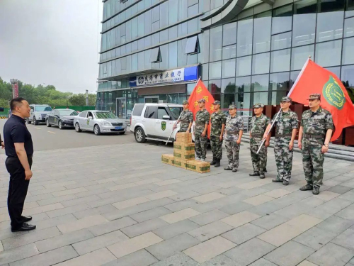沂蒙老兵“聯合軍創”教官團馳援長江抗洪