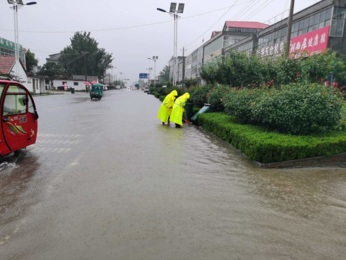 費縣公路中心高效應對強降水保暢通