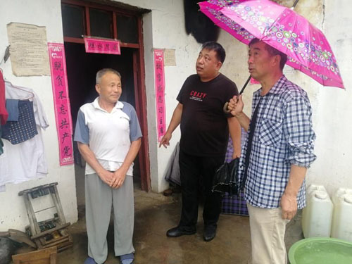 河南方城縣清河鎮：黨員干部防汛一線顯擔當