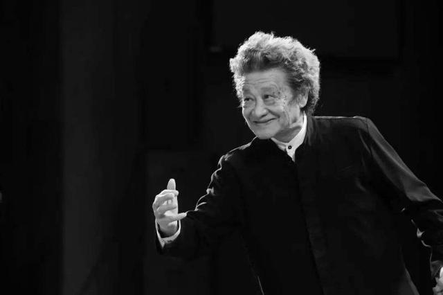 著名指揮家、音樂教育家楊鴻年在京逝世