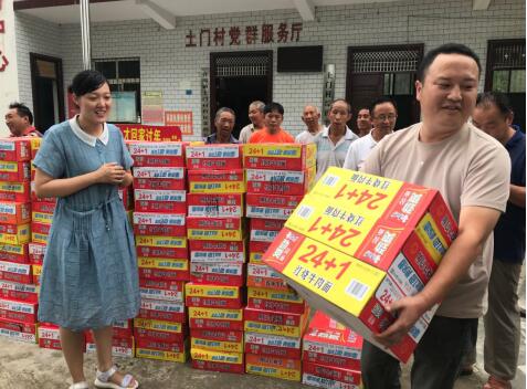 河南南召喬端鎮：夏日送清涼，幫扶暖人心