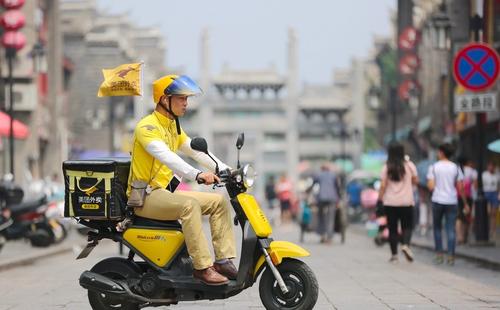 中國外賣市場規模超6500億元 覆蓋4.6億消費者