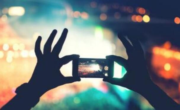 視頻直播、短視頻、長視頻將成移動視頻領域的三駕馬車