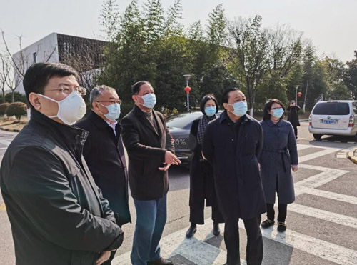 全力以赴共渡難關 堅守擔當真抓實干