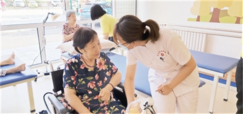 全國領先的“家門口”養老，如何叫好又叫座？