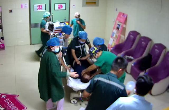 男子呼吸心跳驟停命懸一線德州120接力心肺復蘇挽回生命