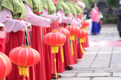 傳統服飾：不僅僅是回溯歷史