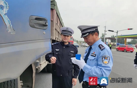 牡丹區交警多措并舉圓滿完成 中秋、國慶“雙節”道路交通安保工作