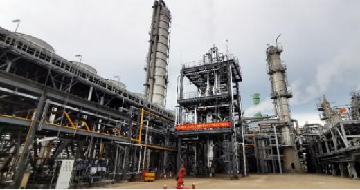 全球首套5000噸/年二氧化碳加氫制甲醇工業試驗裝置通過考核評估