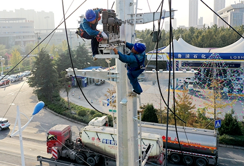 郯城供電：線路升級改造優化營商環境