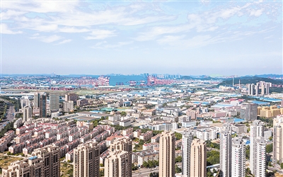 “兩區”隆起，漸成峰巒 